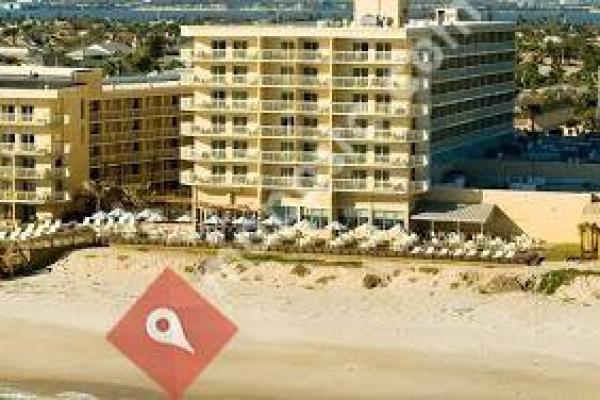 Crowne Plaza Melbourne-Oceanfront