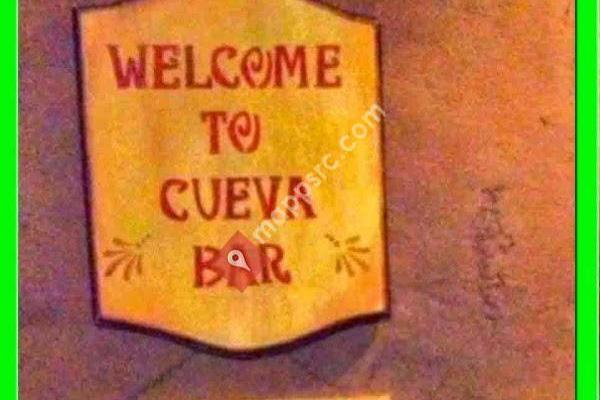 Cueva Bar