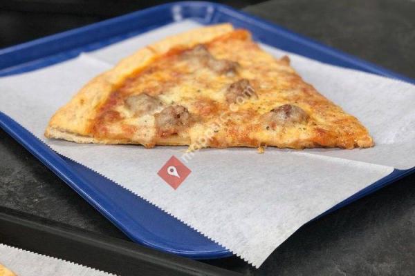 Cuzzos Pasta Pizza & Panini