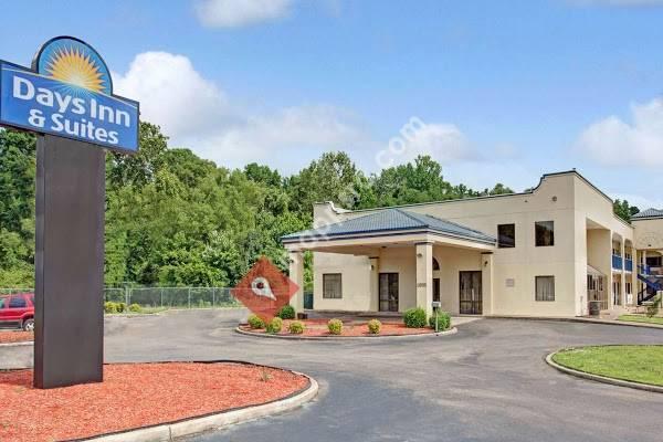 Days Inn And Suites