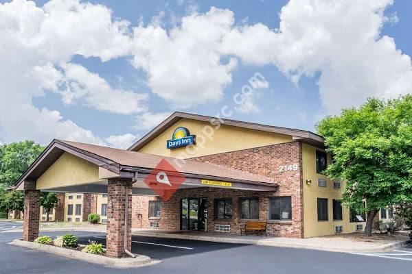 Days Inn by Wyndham Mounds View Twin Cities North
