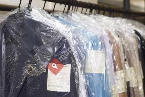 Debbie's Dry Cleaners