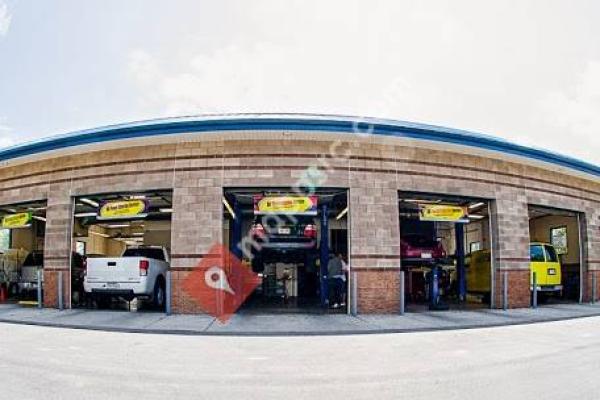 Del's Auto Repair and Tires