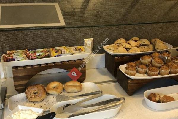 Delta Sky Club - Gate D27