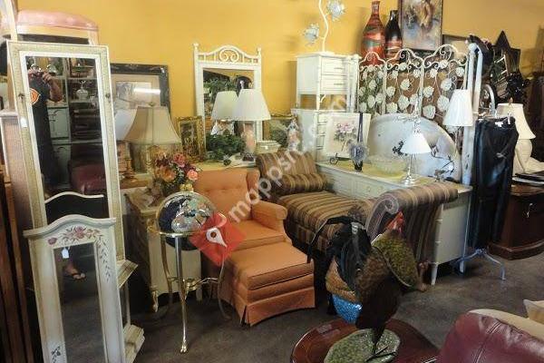 Design With Cents Resale Home Furnishings