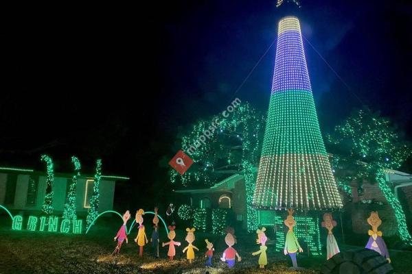 Diamond Loch Christmas Lights Display