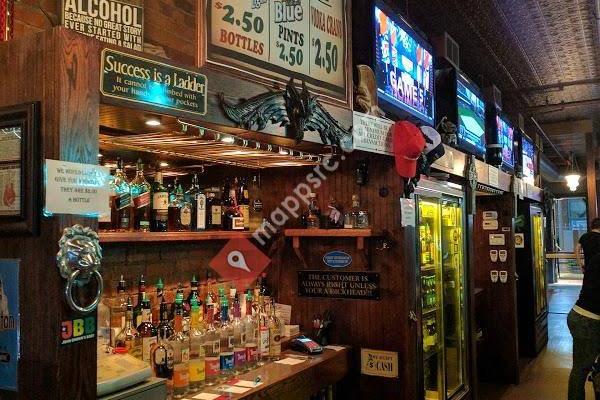 Dillingers Celtic Pub & Eatery