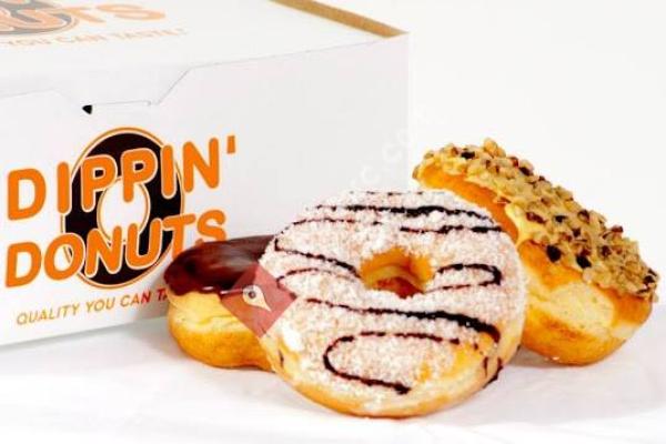 Dippin Donuts