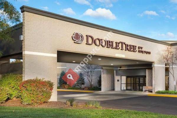 DoubleTree by Hilton Hotel Lawrence