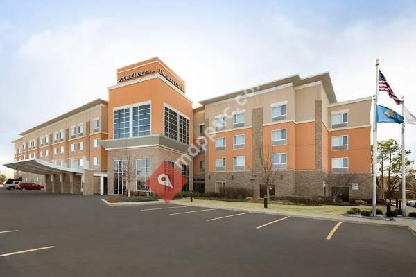 DoubleTree by Hilton Hotel Oklahoma City Airport