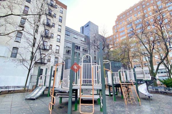 Dr Gertrude B Kelly Playground