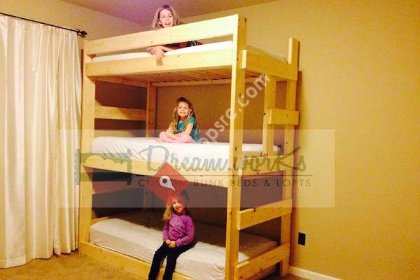 DreamworKs bunk beds