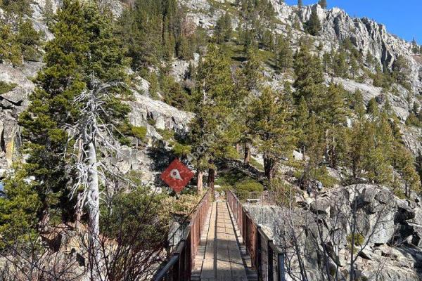 Eagle Falls Trailhead