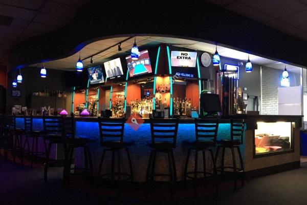 East Ridge Billiards Sports Bar & Lounge