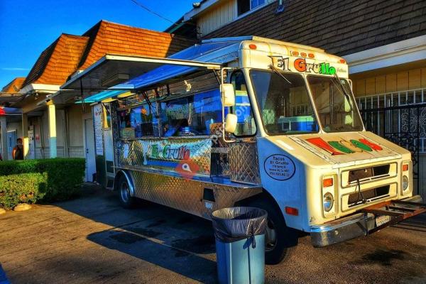 El Grullo Taco Truck