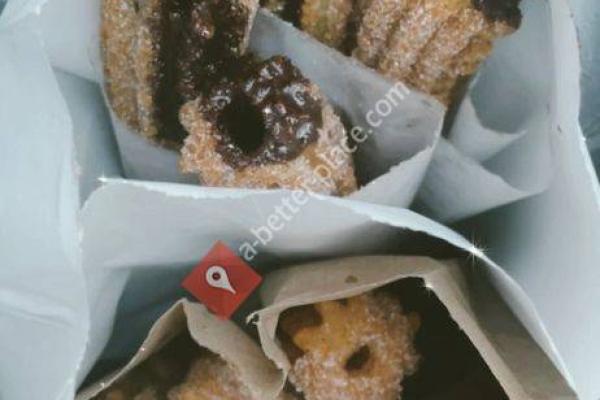 El Gueritos Churros Rellenos