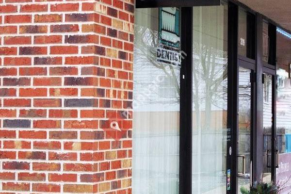 Elizabeth Mischenko, D.D.S.