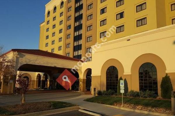 Embassy Suites by Hilton Greenville Golf Resort & Conference Center