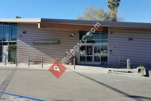 Encino-Tarzana Branch Library