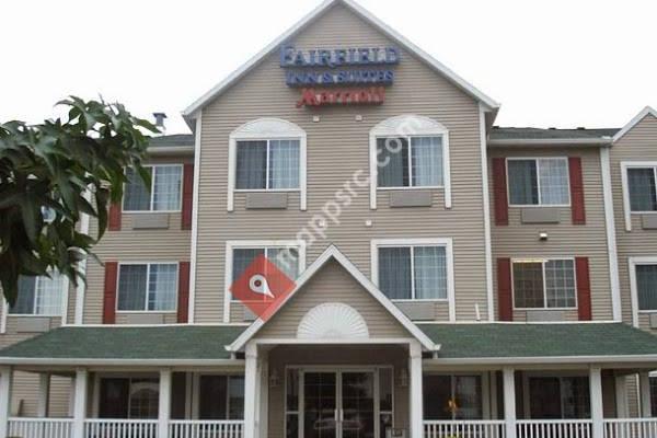 Fairfield Inn & Suites by Marriott Kansas City North Near Worlds of Fun