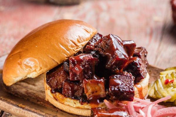 Famous Dave's Bar-B-Que