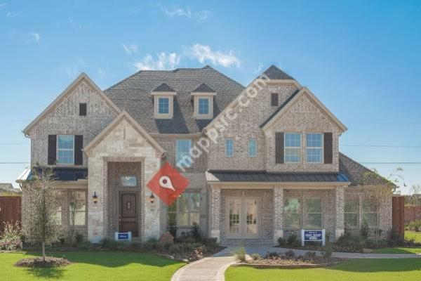 First Texas Homes - Wooded Creek Estates - New Homes