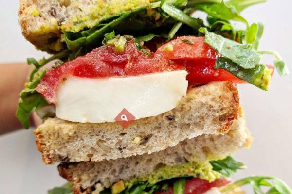 Flour Bakery + Café