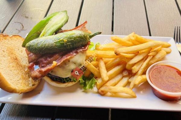 Freeport Bar & Grill