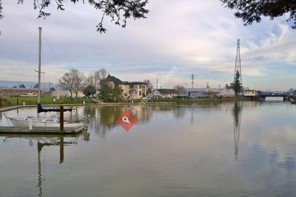 Friends of the Petaluma Riverfront