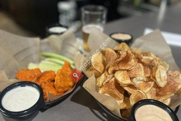 Full On Craft Eats & Drinks