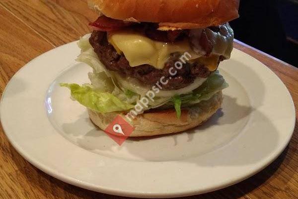 Gangsters Bar & Grill