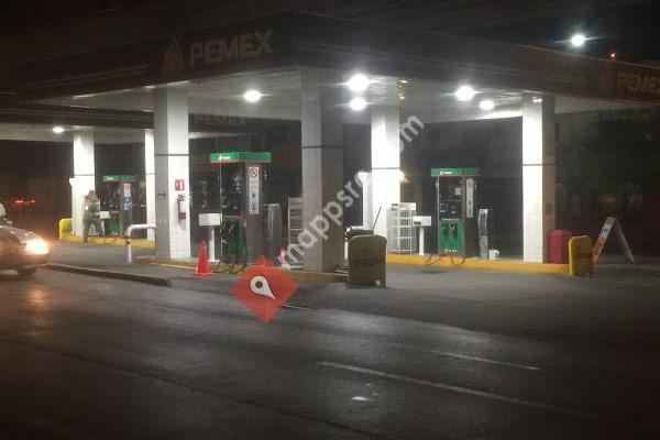 Gasolinera Internacional