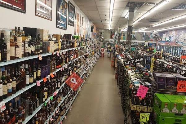 Giant Discount Liquors