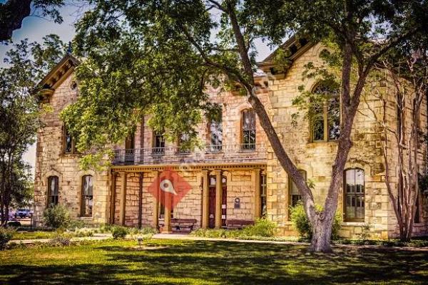 Gillespie County Pioneer Memorial Library