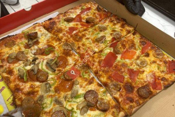 Graffiti Pizza and Street Food