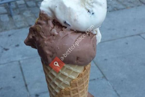 Grasshopper Sweets and Creamery