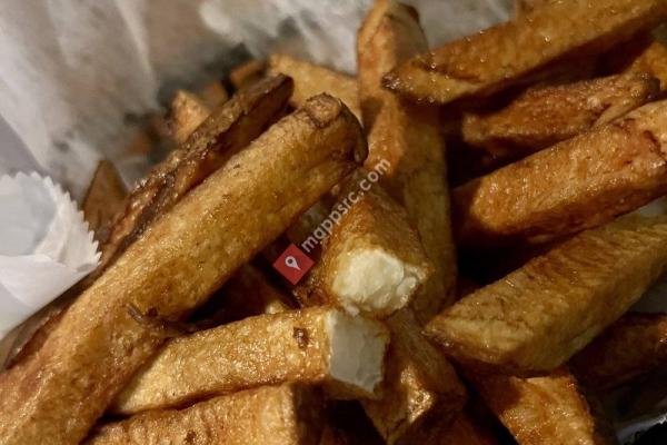 Grumpy Gators Bar & Grill