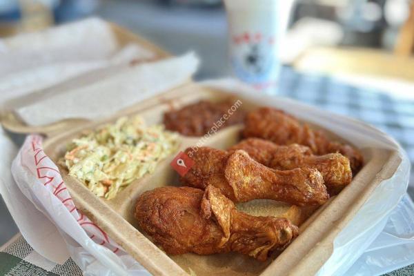 Gus's World Famous Fried Chicken