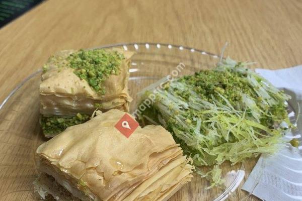 Hala Coffee & Hookah-sweets