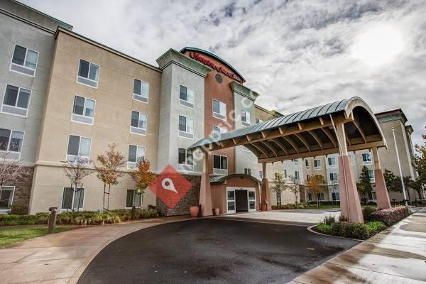 Hampton Inn and Suites Suisun City Waterfront