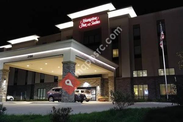 Hampton Inn & Suites Ames