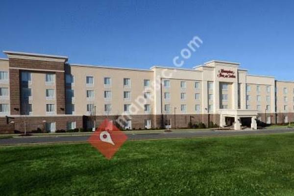 Hampton Inn & Suites Huntersville