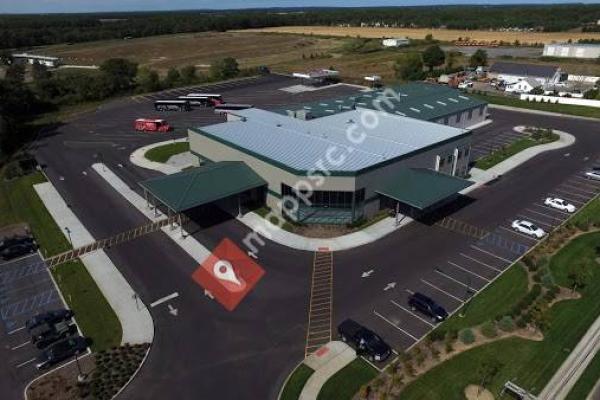 Hampton Jitney Calverton Terminal