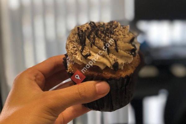 Hapa Cupcakes & Bakery