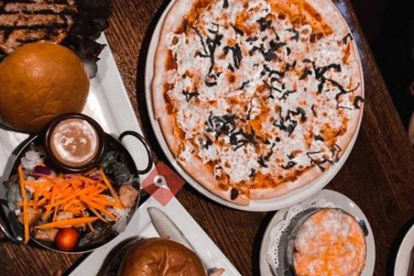 Harvest Moon Brewery / Cafe