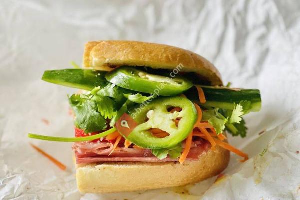 Hello Banh Mi