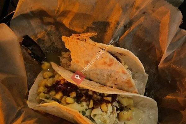 Henry's Midtown Tavern