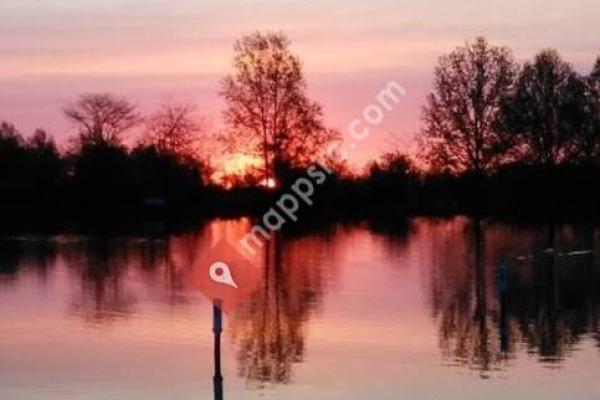 Hickory Grove Lake Campground