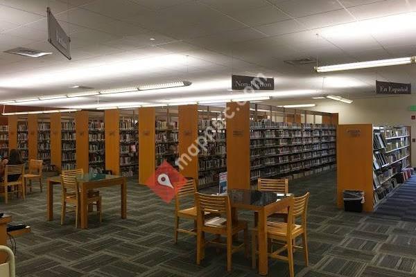 High Plains Library District - Centennial Park Library