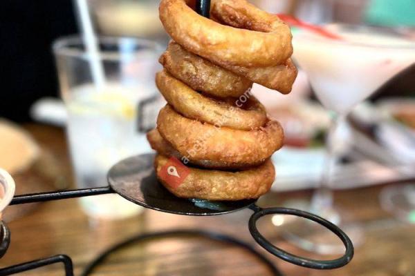 HK Kitchen & Draft House